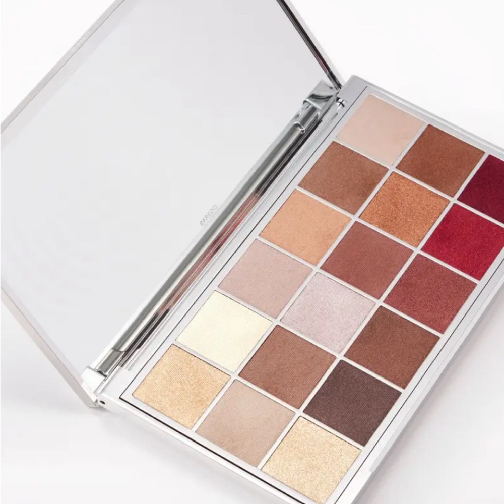NEW✅BYREDO BIBLIOPHILIA EYESHADOW